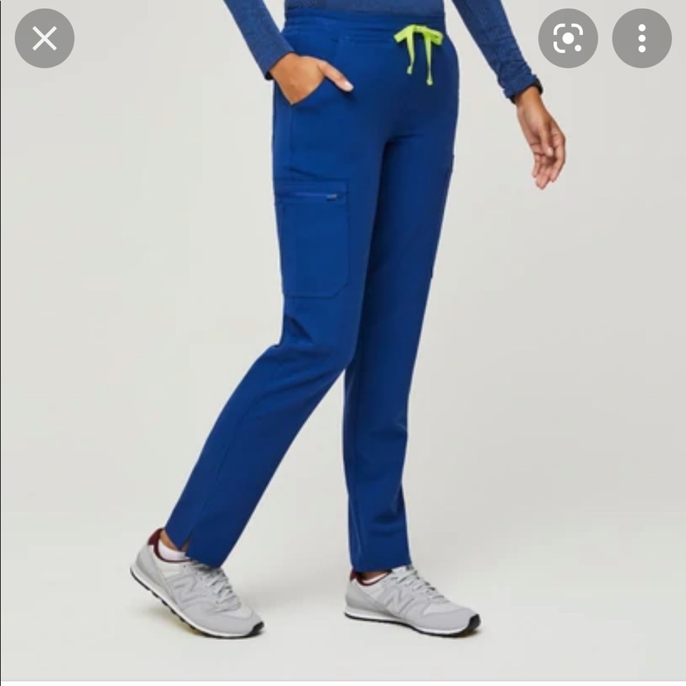 FIGS electric blue scrub set